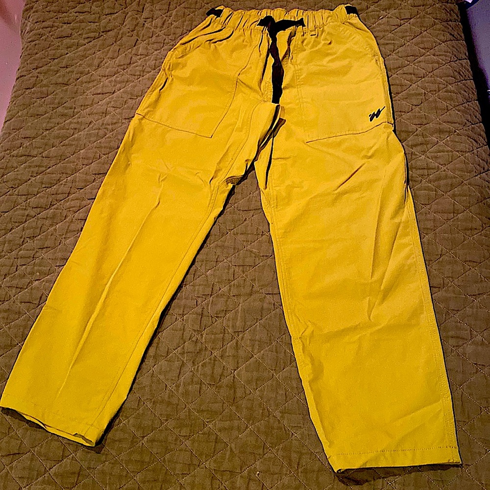 90’s Light Green Comfortable Baggy Cargo Pants OFFERS ACCEPTED